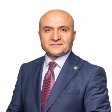 Dr. Erhan Usta
